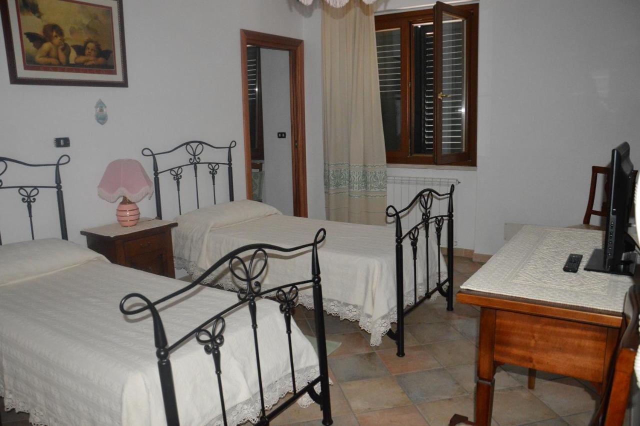 Bed and Breakfast Sa Domo Tua Bonorva Exterior foto