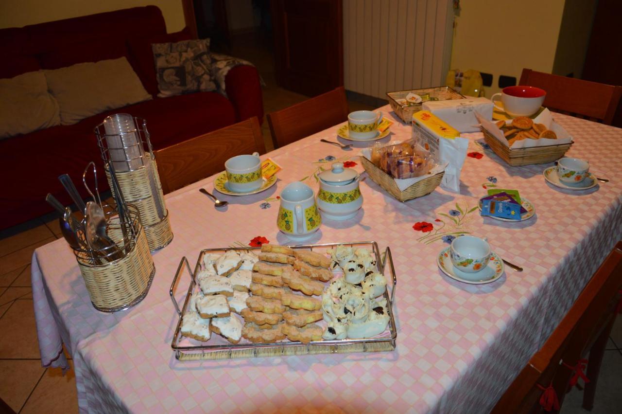 Bed and Breakfast Sa Domo Tua Bonorva Exterior foto