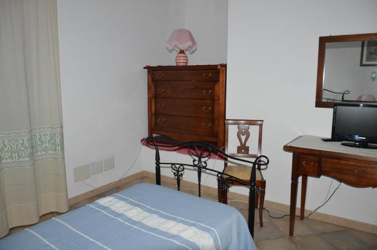 Bed and Breakfast Sa Domo Tua Bonorva Exterior foto